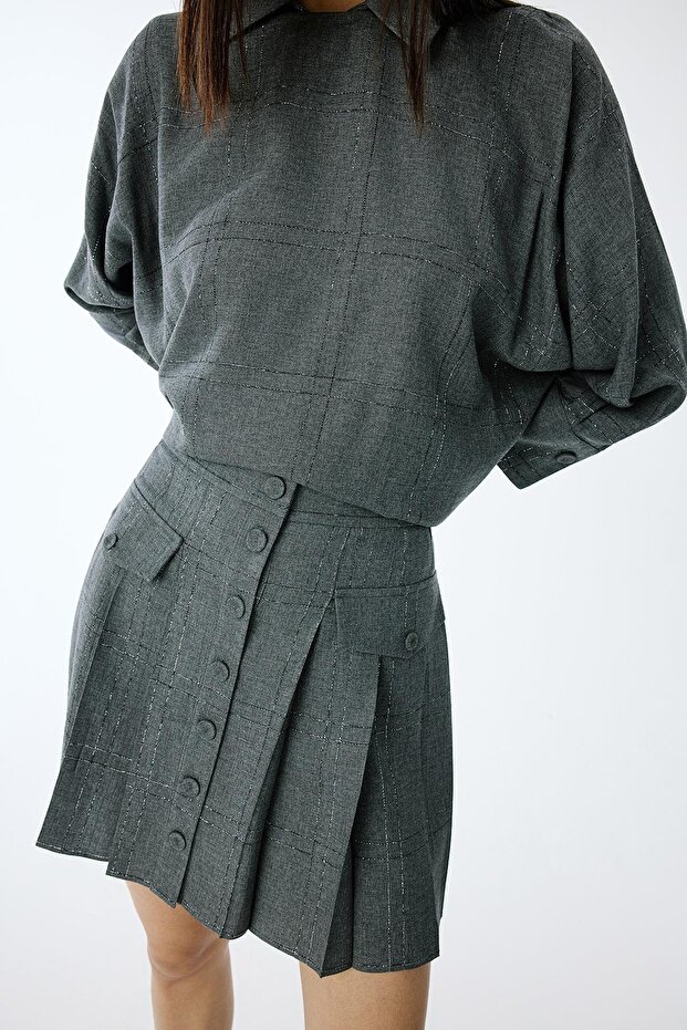 Sim Detaylı Piliseli Gri Mini Etek - 7