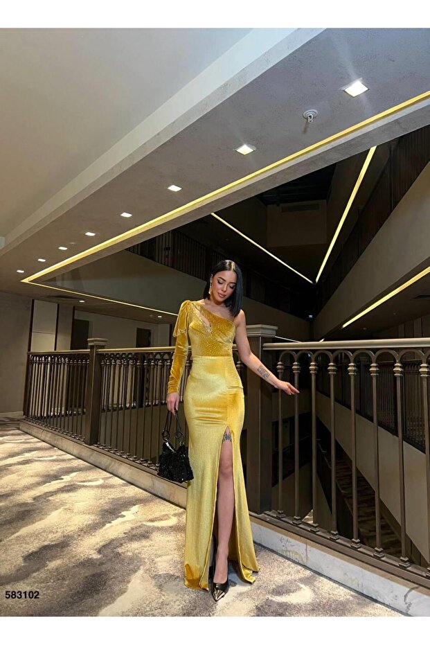 Velvet Stretch Fabric One Shoulder Low-Cut Front Stone Detailed Evening Dress 583102 Yellow