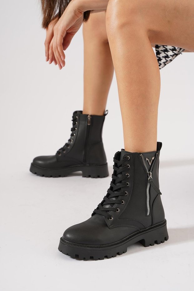 Deslo v buckle non-slip sole zipper accessory women's ankle boots - black leather