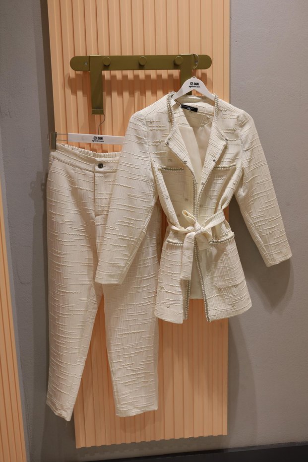 My 312 25S1434 Women's Embroidered Jacquard Suit