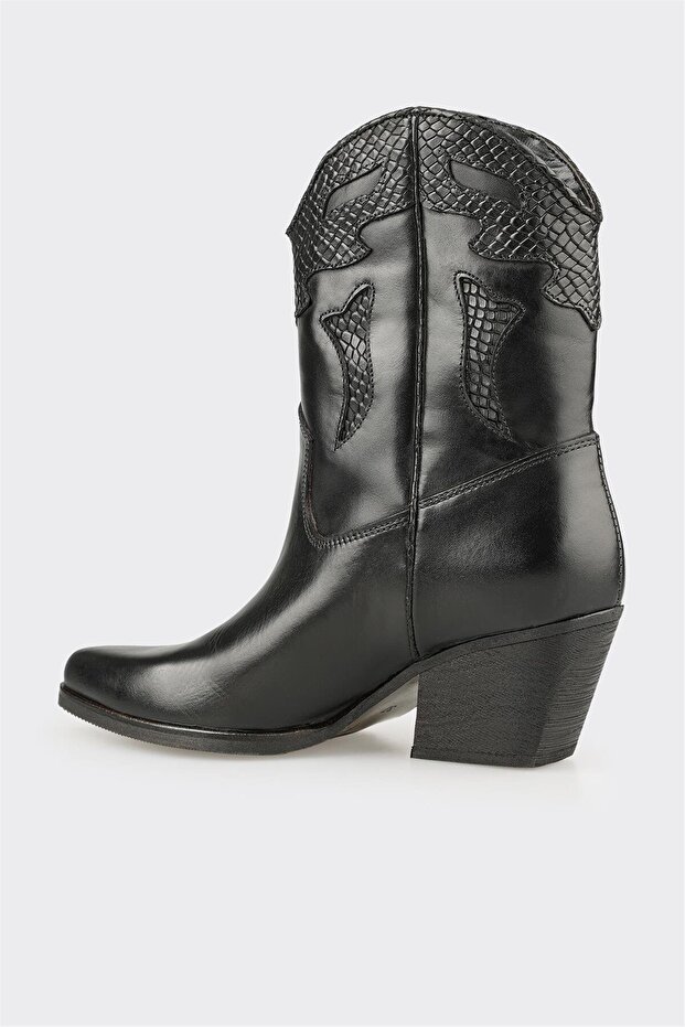 Siyah Deri Kadın Bot - 3