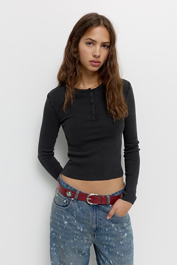 Düğmeli yaka tişört - 2