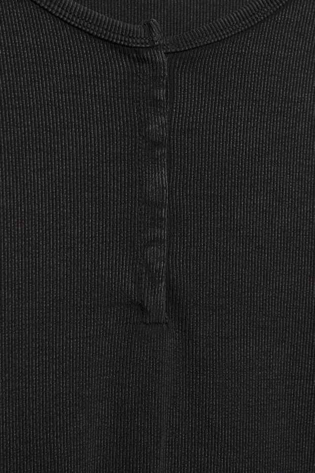 Düğmeli yaka tişört - 7