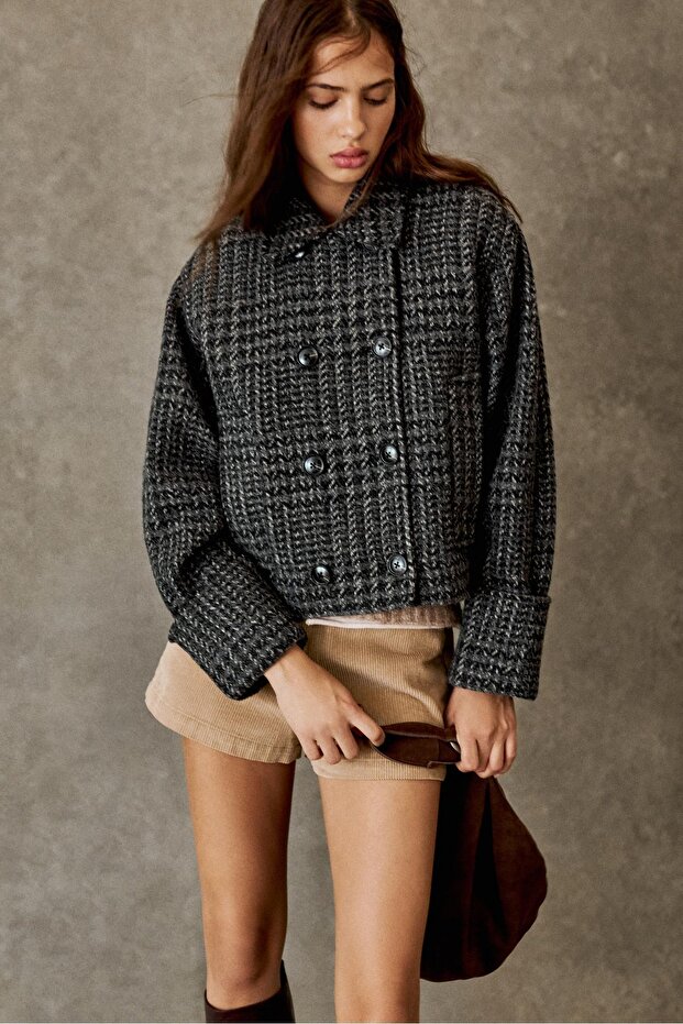 Kısa kareli kaşe kaban - 1