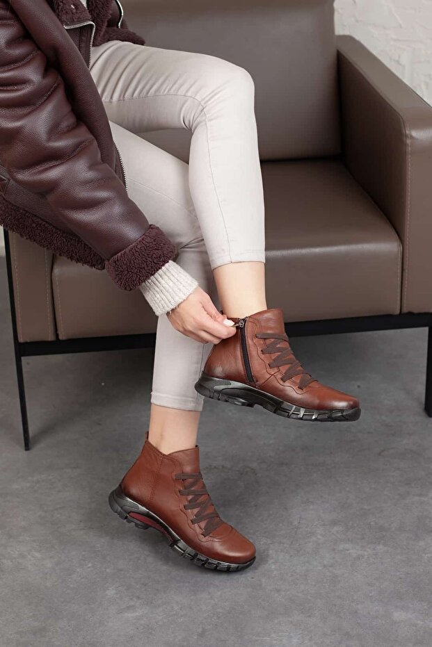 Kadın Hakiki Deri Elastik Bağcıklı ve Fermuarlı Taba Bot - 3