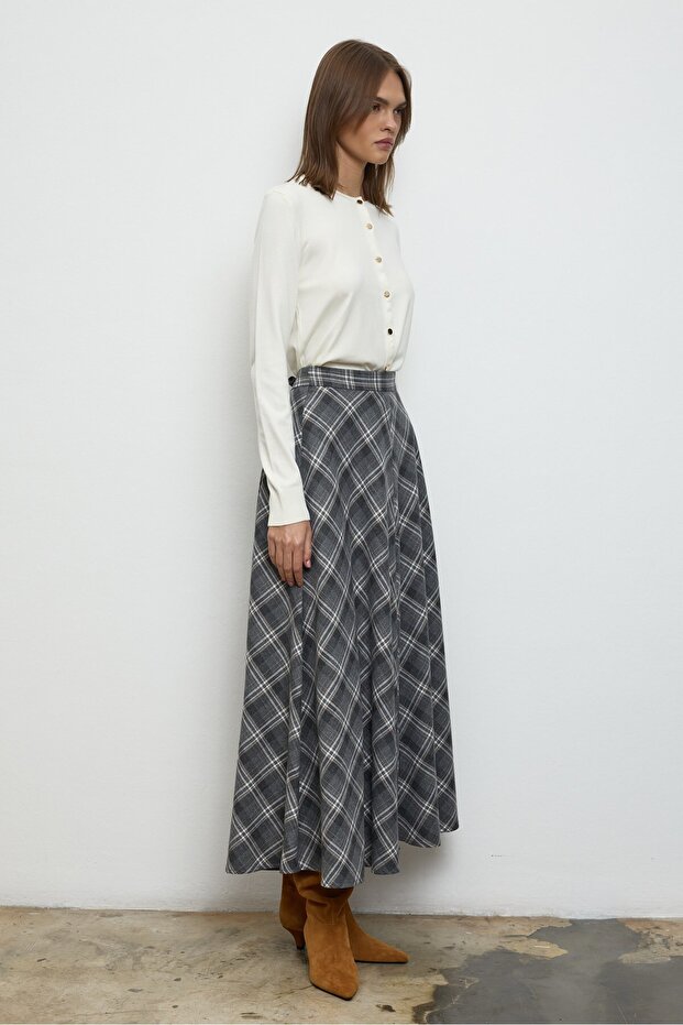 Mina Hırka Beyaz - 3