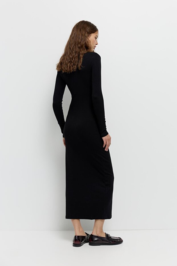 Büzgülü midi elbise - 4