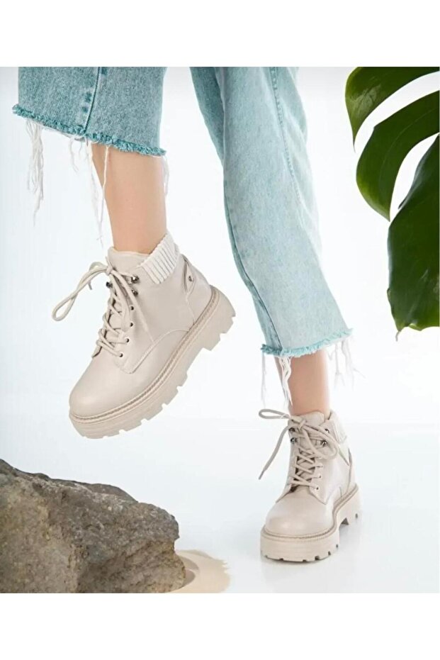 Kadın Bej Cilt Bağcıklı Su Geçirmez Yüksek Taban Kadın Bot - 3