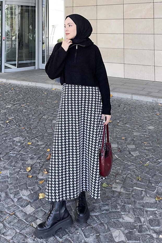 Collar Zippered Crop Knitwear Sweater Black