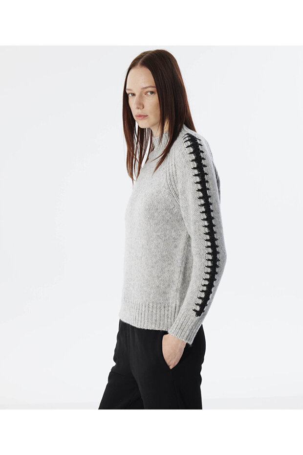 سترة مخيطة بألوان متباينة - 5