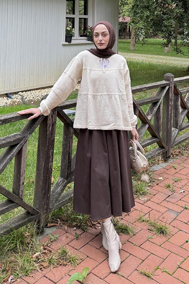 Lace-Up Collar Knit Sweater Natural