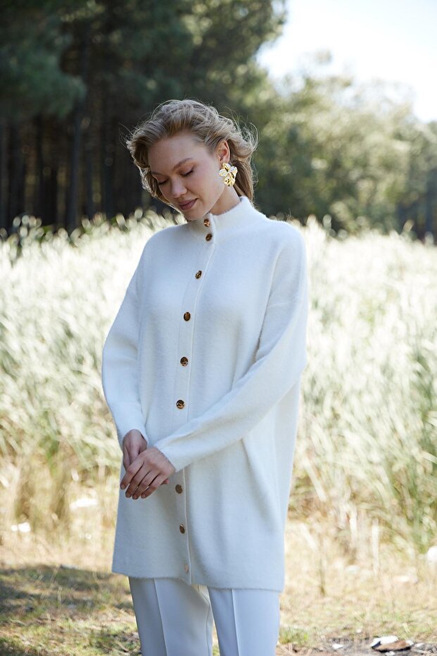 Snap-Buttoned Stand-Up Collar Soft Cardigan - 3