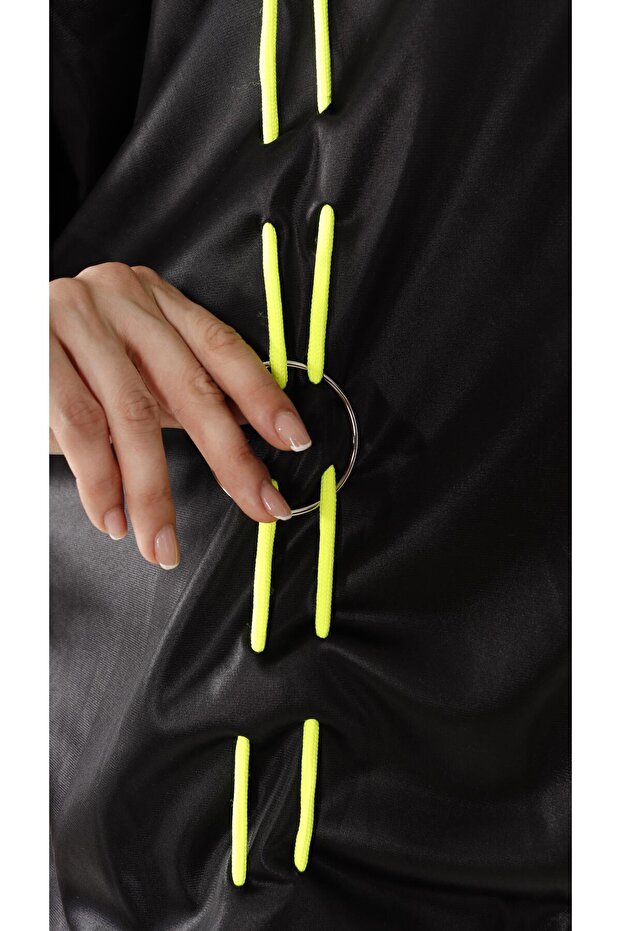 قميص بتصميم خيط نيون - 7