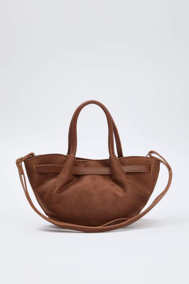 Mini-City-Tasche aus hellbraunem Wildleder mit Kreuzriemen für Hand und Schulter TWOSS25OC00003 - 5