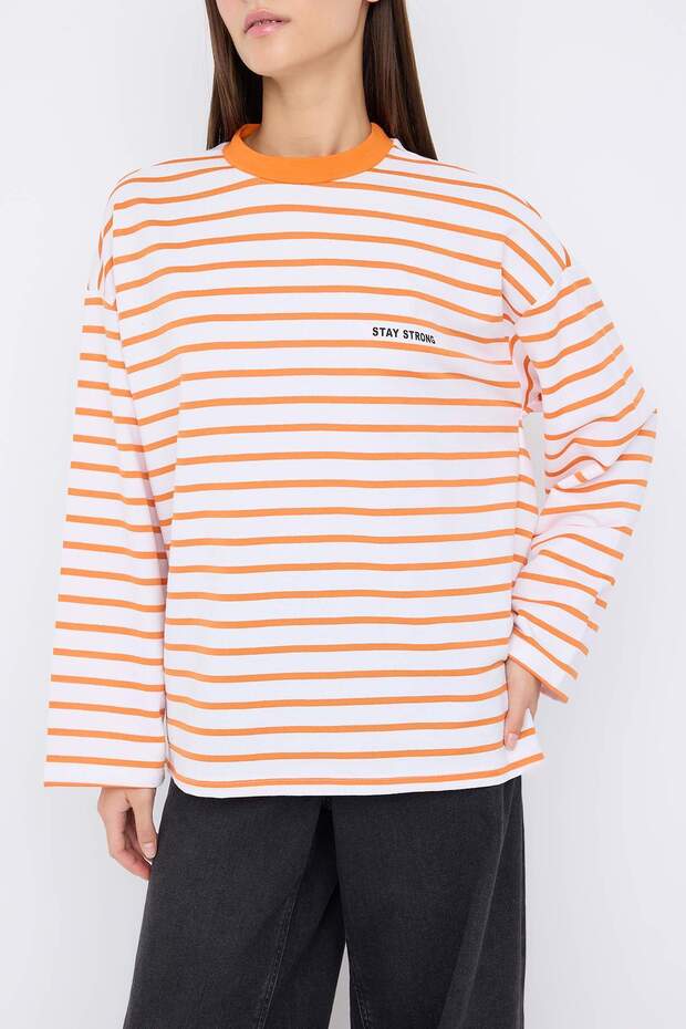 Teen Turuncu Çizgili Slogan Sırt Baskılı Oversize/Geniş Kalıp İnce Örme Sweatshirt TWOAW26SW00193 - 4
