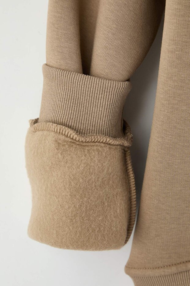 Koyu Vizon Basic Oversize/Geniş Kesim Kapüşonlu İçi Polar/Sıcak Tutan Sweatshirt TMNAW21SW2005 - 6