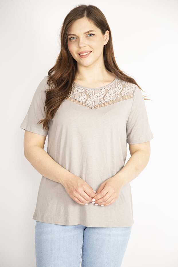 Women's Mink Plus Size Collar Lace Detailed Short Sleeve Blouse 65n36440