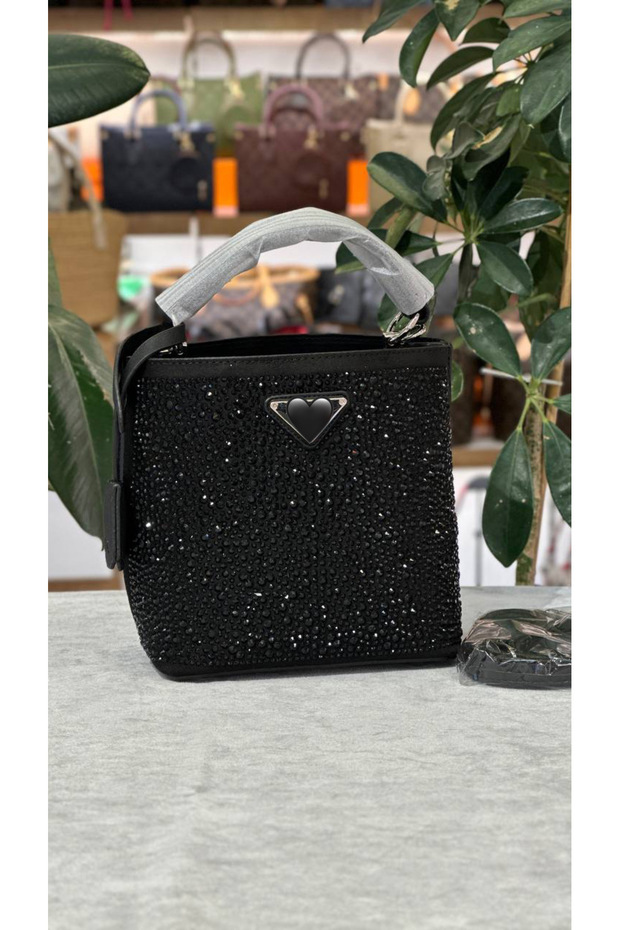 حقيبة حجرية سوداء - 3