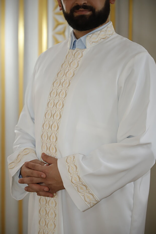 İmam Cübbesi