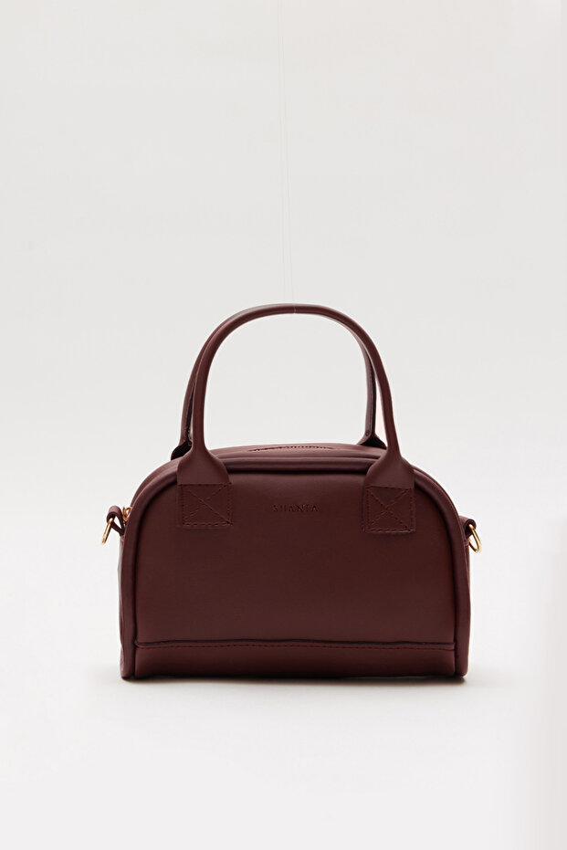 Claret Red D26 Daily Women's Hand and Shoulder Bag with Single Zipper Compartment and Adjustable Long Strap Detail
