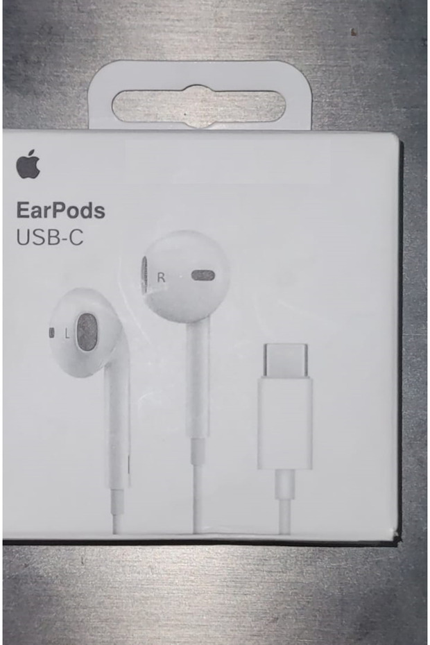 EarPods (USB-C) - 2