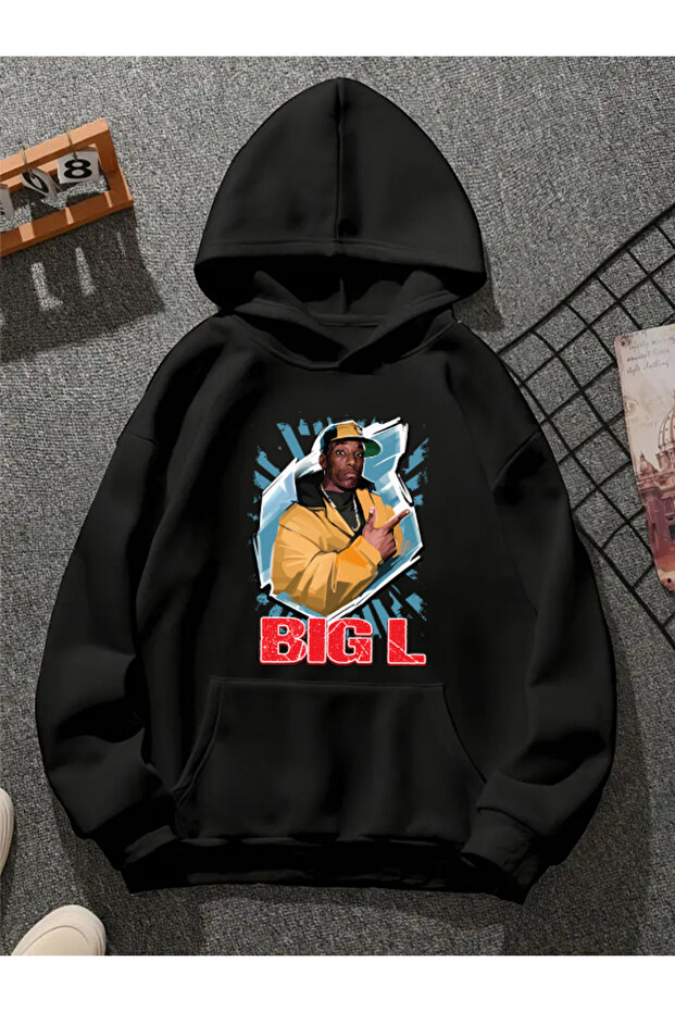 سويت شيرت أسود بقلنسوة مطبوعة من biggie v8