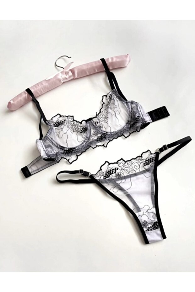 Dantezi iç çamaşır - 1