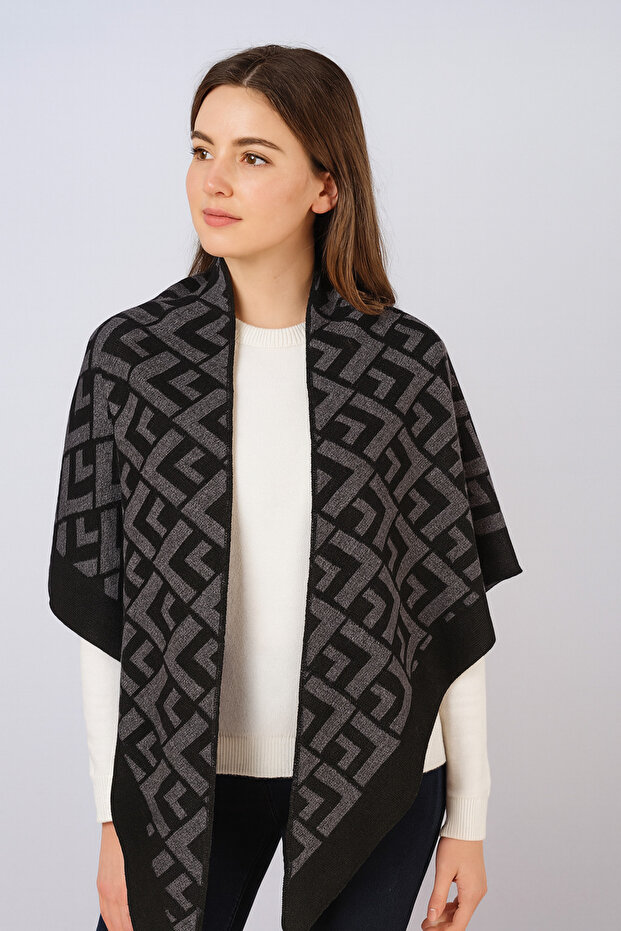 V Patterned Knitwear Triangle Shawl - 2