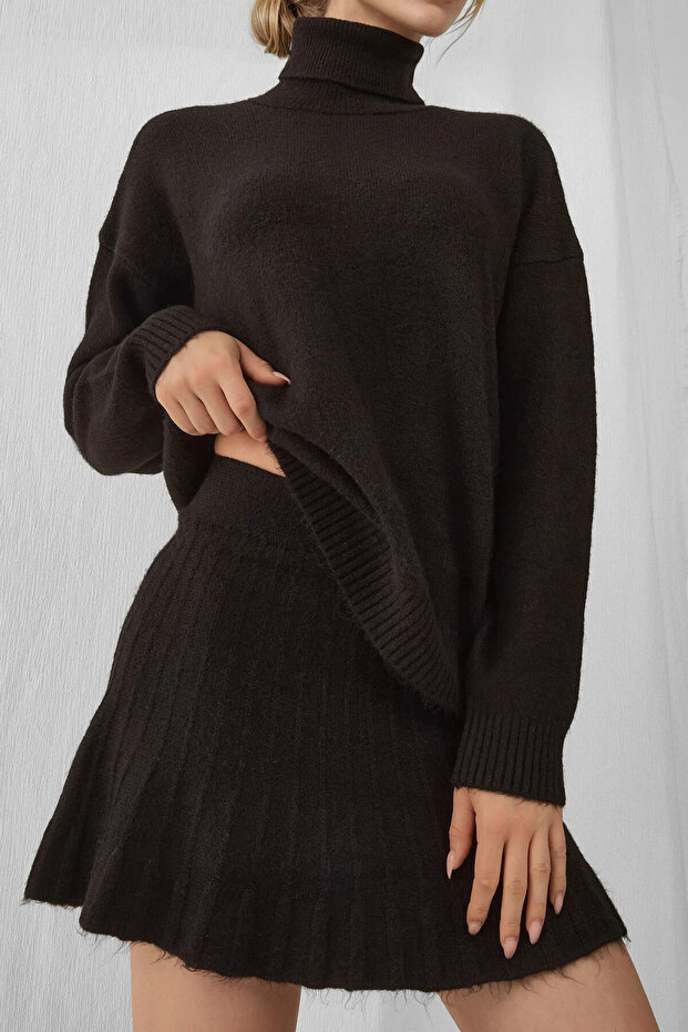 BDART Dokulu Oversize Yüksek Yaka Örme Takım - 3
