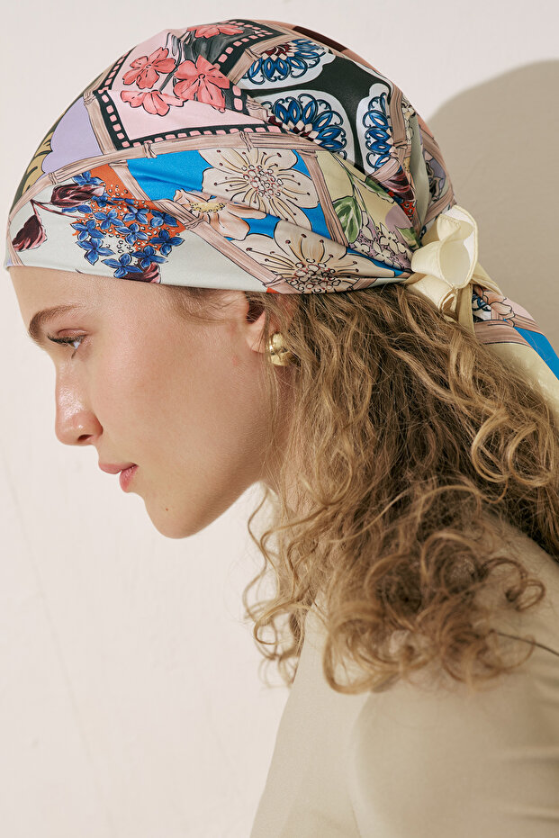 SZAL W SATENOWY WZÓR GUEL - 1