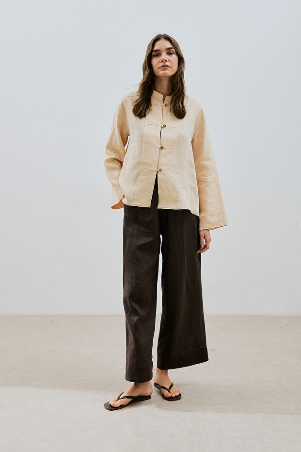 Keten Button-Front Shirt with Buttons on the Front - 2