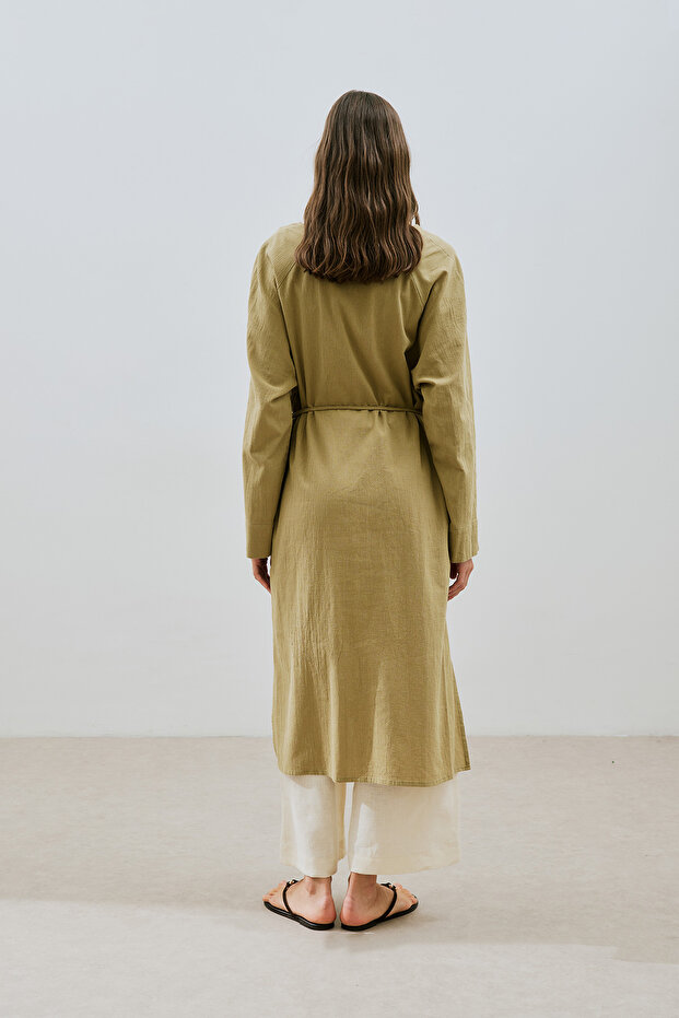 تونيك طويل مع أزرار ملمسية باللون الكاكي - 6
