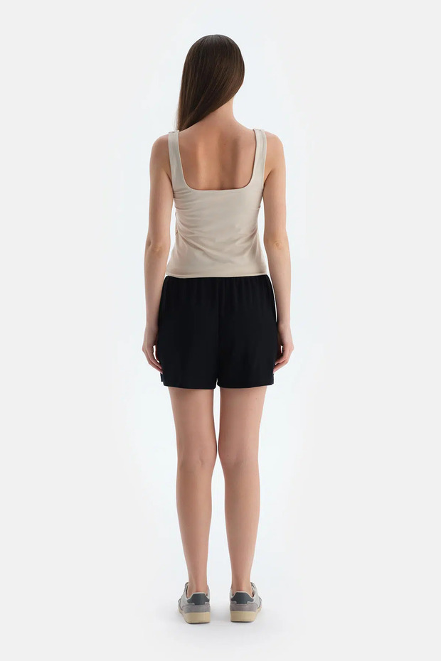 Siyah Kordonlu Modal Şort - 2