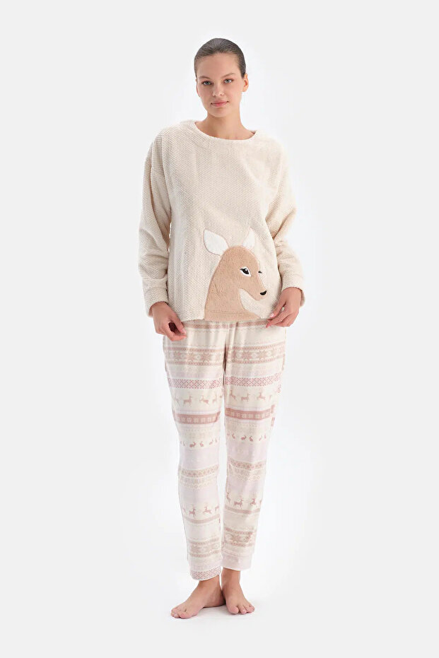 Ekru Geyikli Altı Metraj Baskılı Pijama Takımı - 4