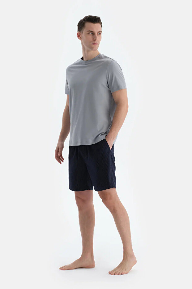 Lacivert Çizgili Dokuma Şort - 3