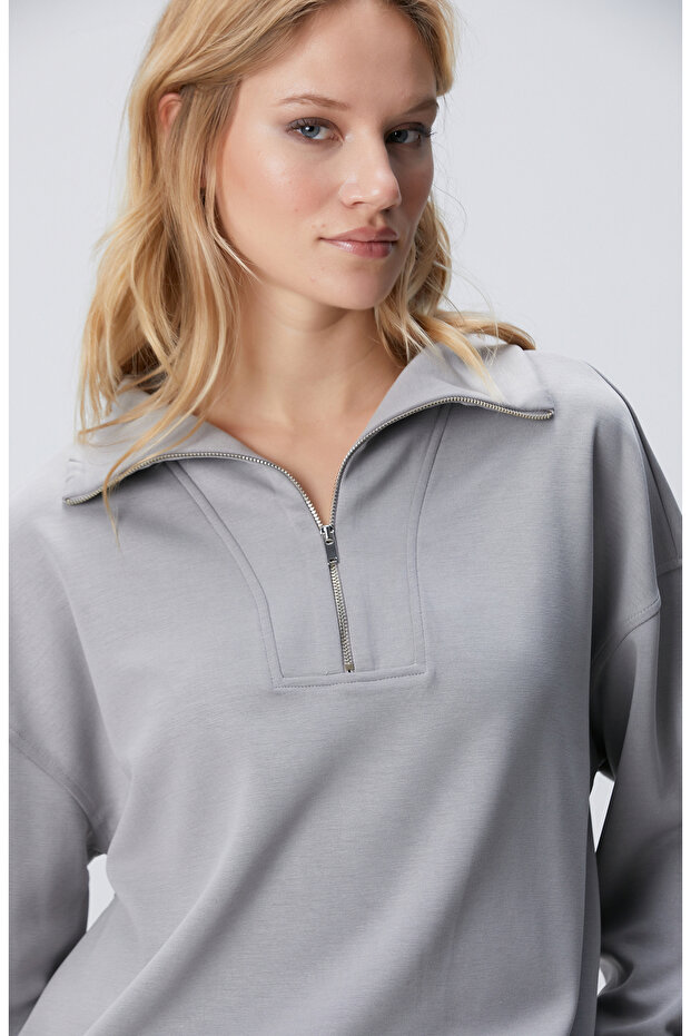 Gri Fermuarlı Sweatshirt - 2