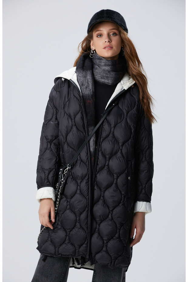 Siyah Kapüşon Yakalı Kaban - 1