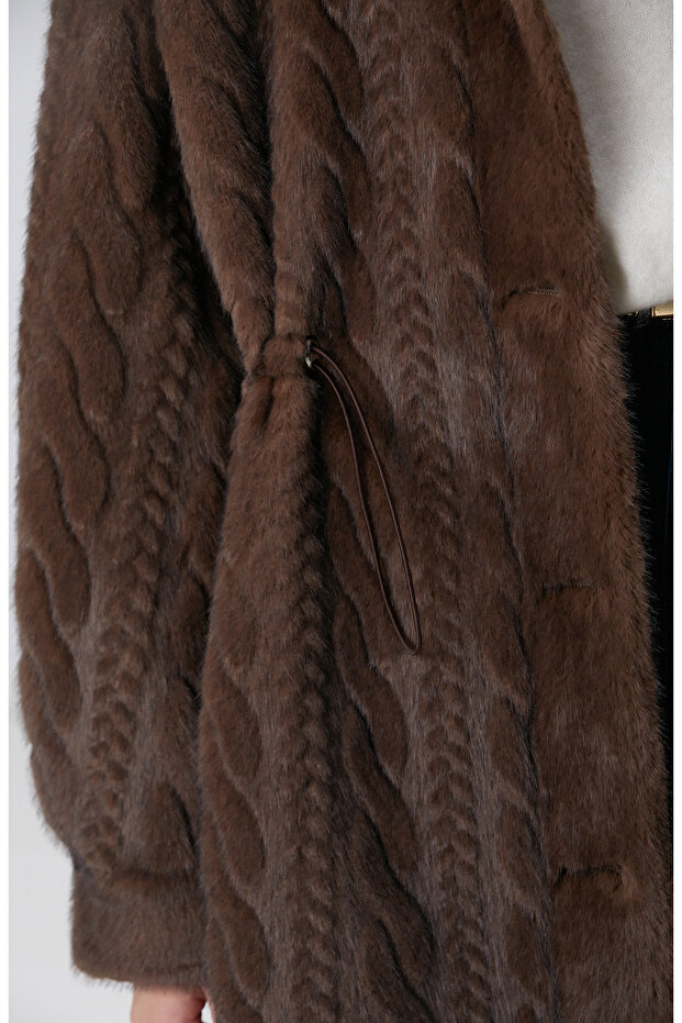 Kahverengi Kaban - 6