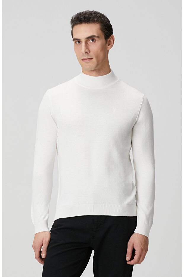 Kırık Beyaz Kazak - 1