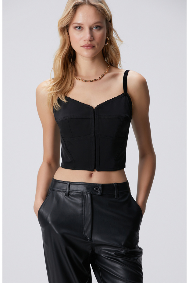 Siyah Agraflı Büstiyer - 1