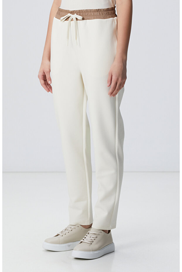 Kırık Beyaz N-Tech Dokuma Garnili Örme Eşofman - 3