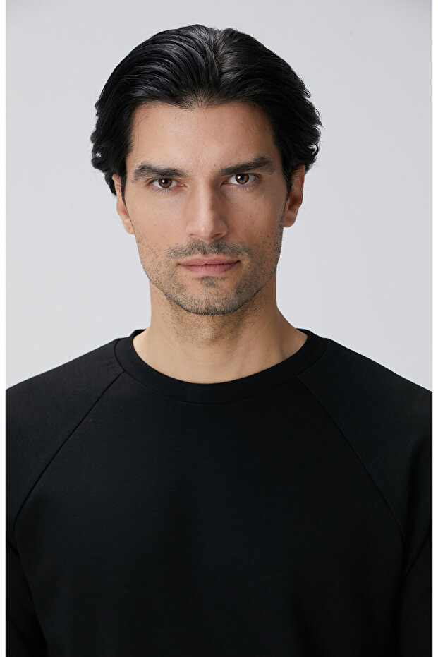 Siyah Bisiklet Yaka Basic Sweatshirt - 7