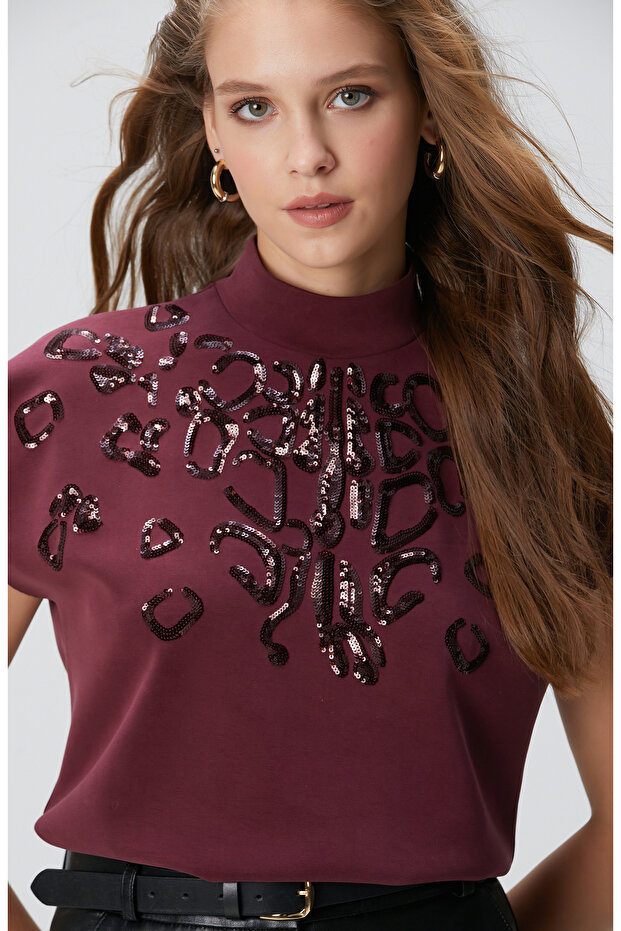 Bordo Payet İşlemeli T-shirt - 2