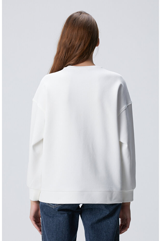 Kırık Beyaz Sweatshirt - 5