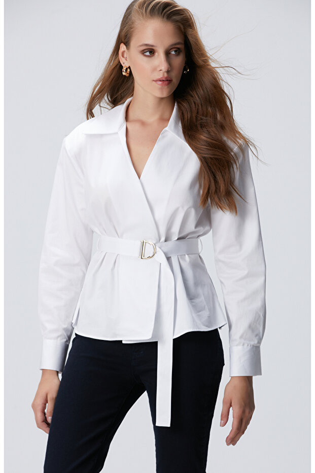 Beyaz Kemerli Bluz - 4