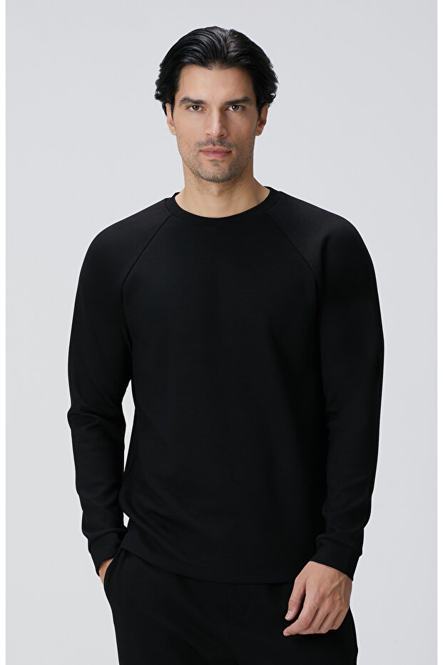 Siyah Bisiklet Yaka Basic Sweatshirt - 1