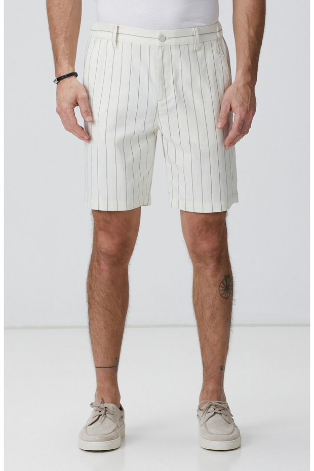 Kırık Beyaz Şort - 2