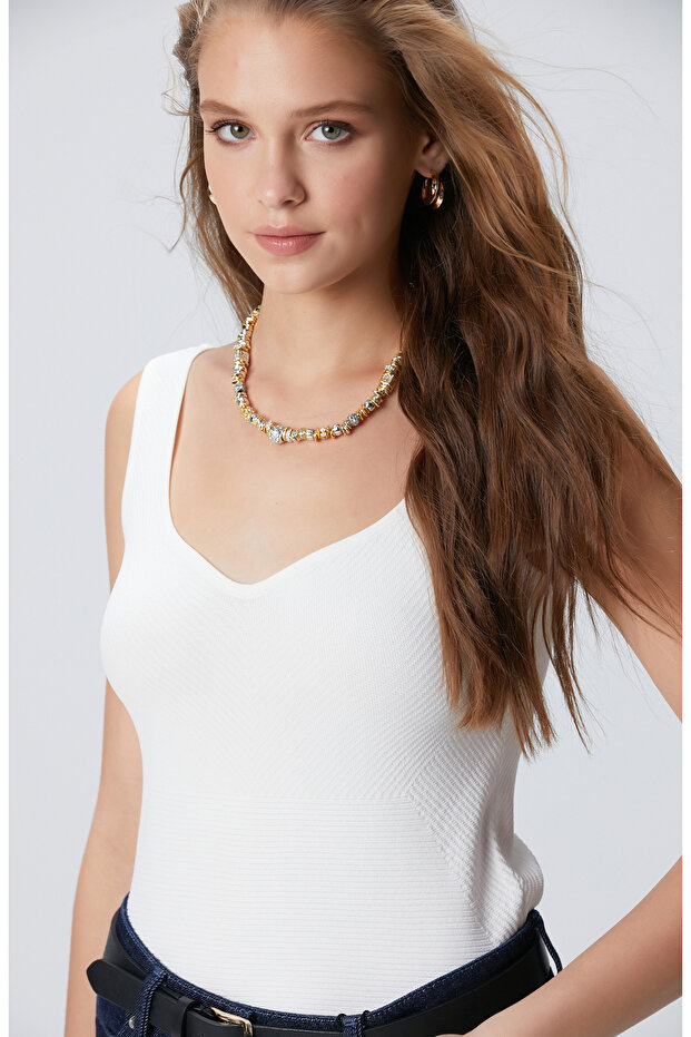 Kırık Beyaz Atlet - 2