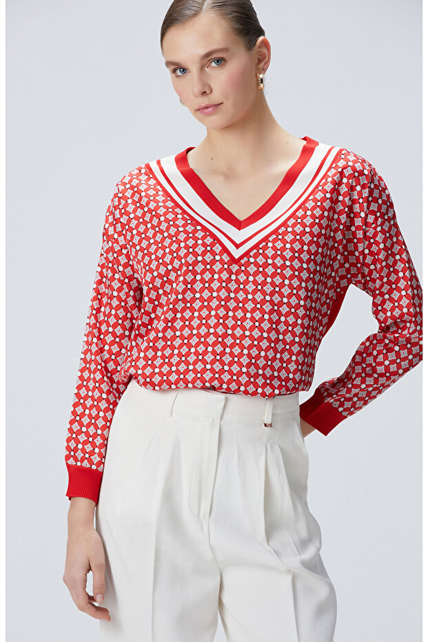 Kırmızı Triko - 1