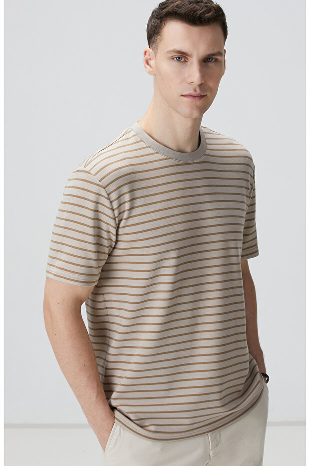 Bej Tshırt - 2